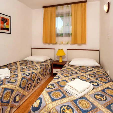 Carolina アパート *